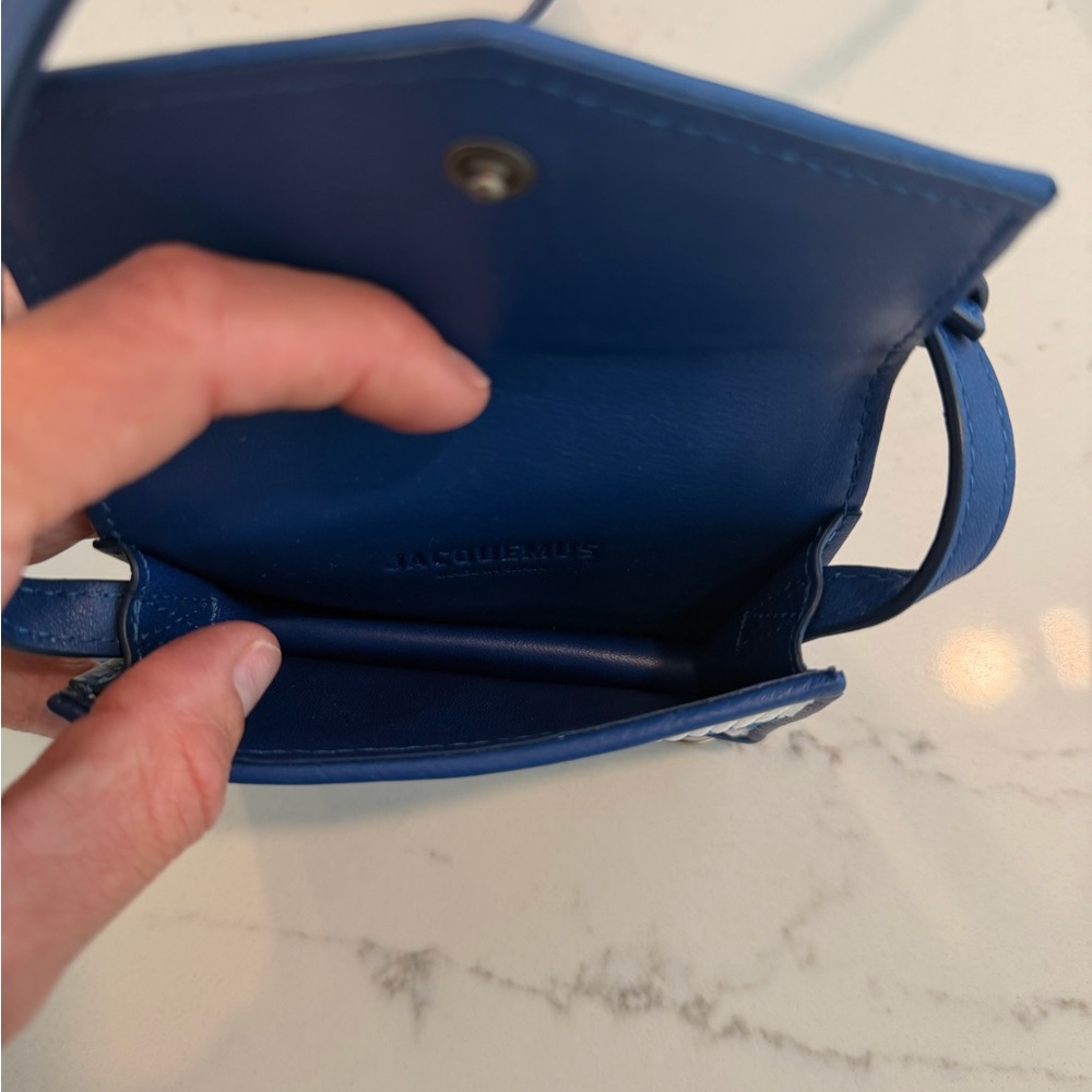 Jacquemus Blue and White Check Le Porte Azur shoulder bag - Picture 5 of 6